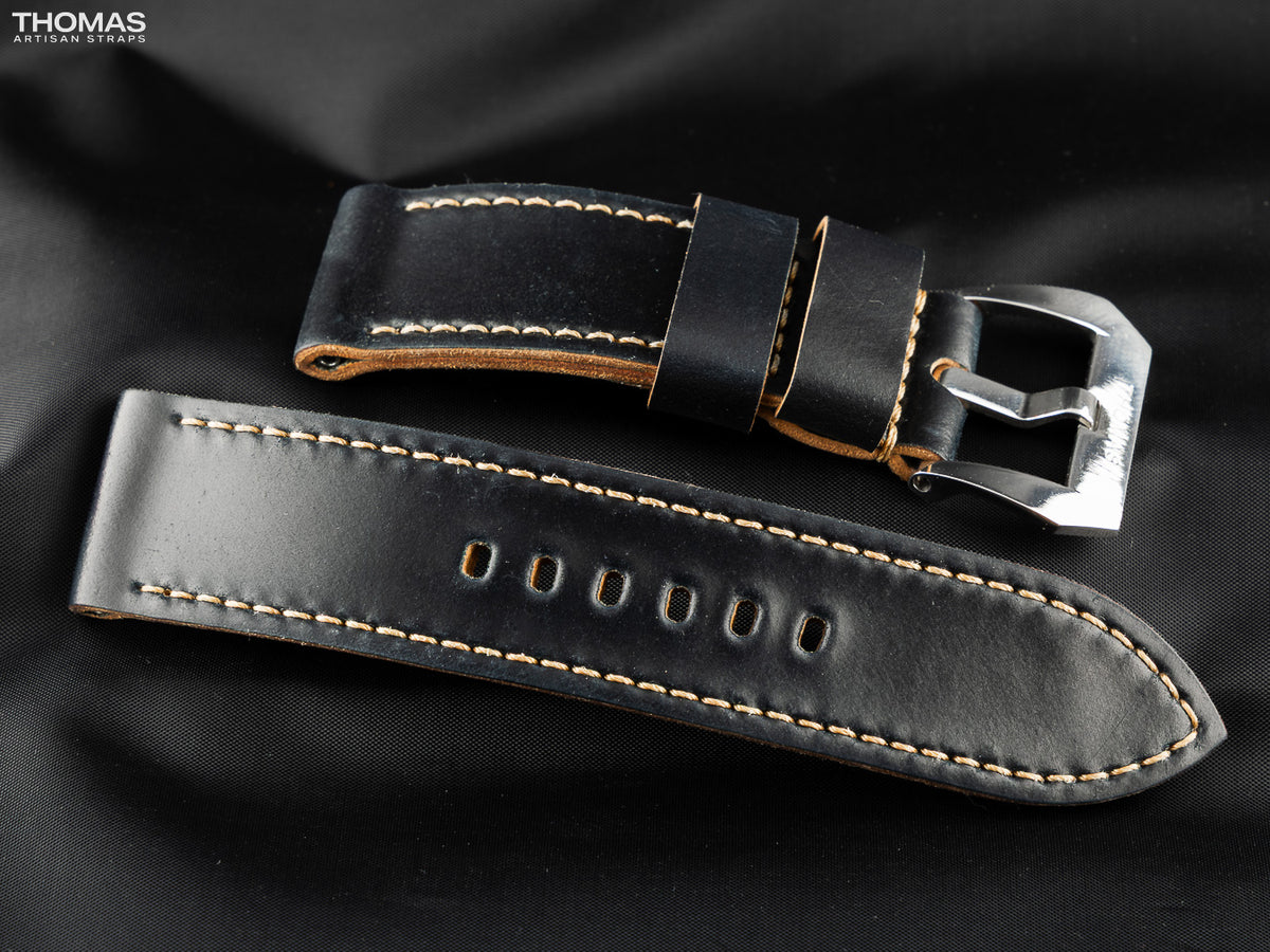 Master 11 — Black