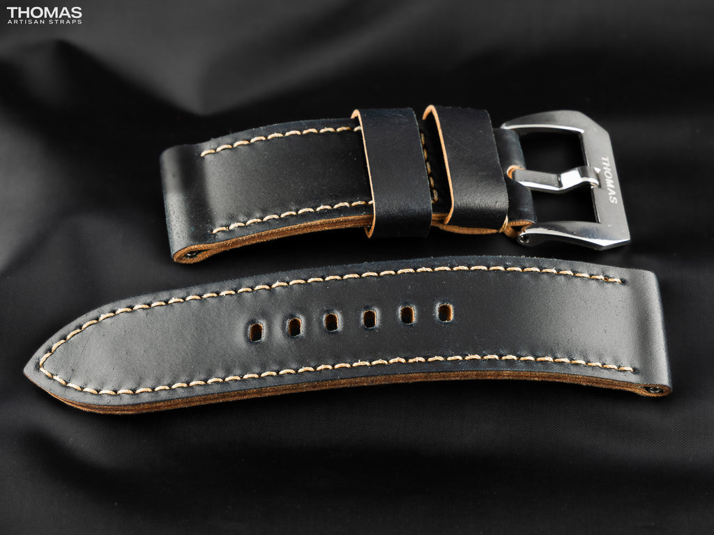 Master 11 — Black